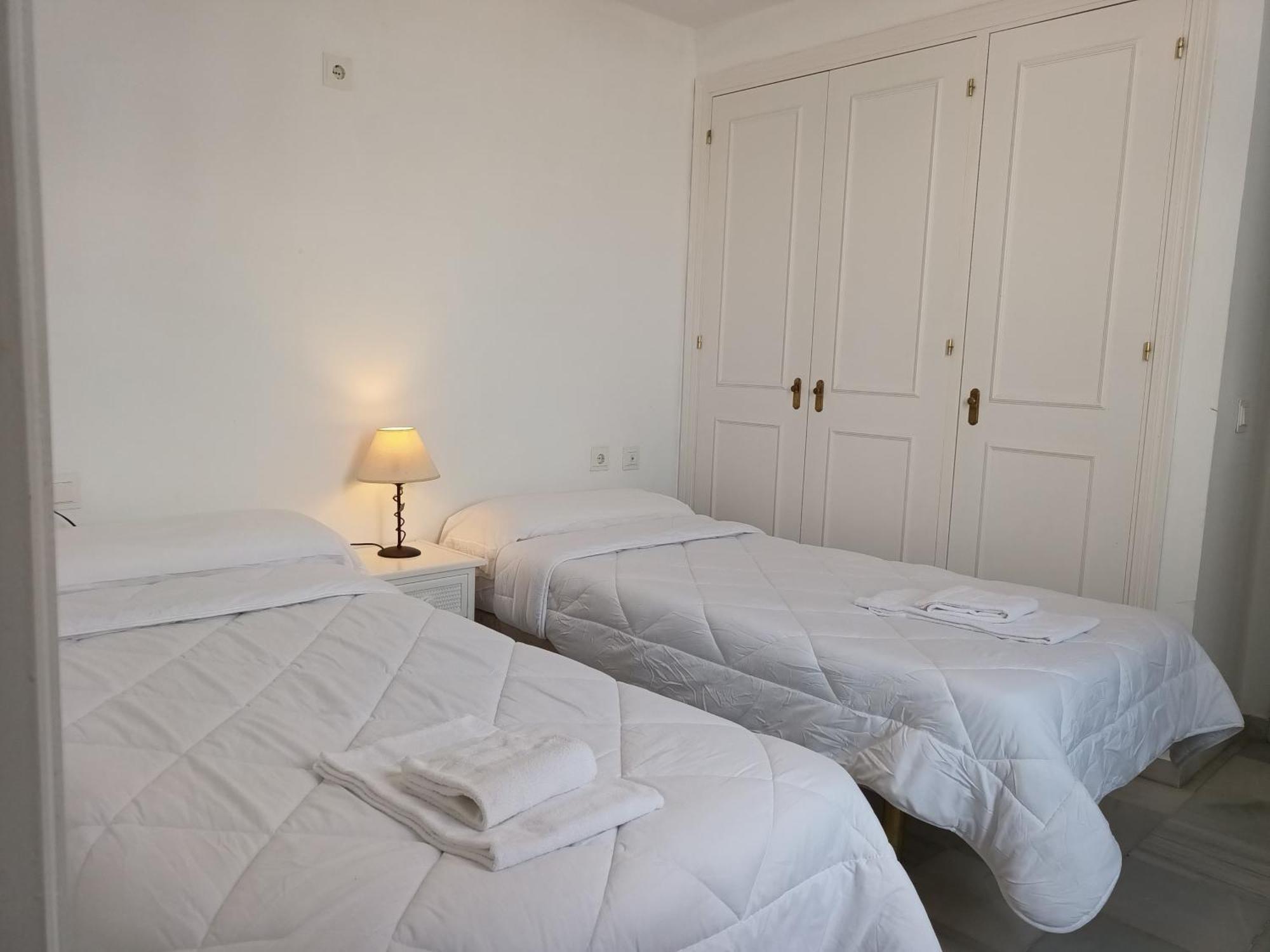 Apartamentos Larga 70 El Puerto de Santa María Exterior foto
