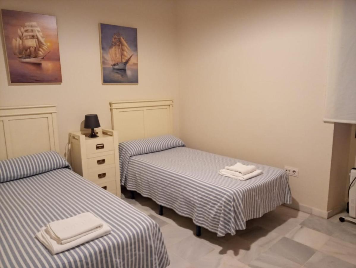 Apartamentos Larga 70 El Puerto de Santa María Zimmer foto